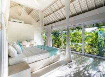 Villa Puro Blanco, Upstairs bedroom